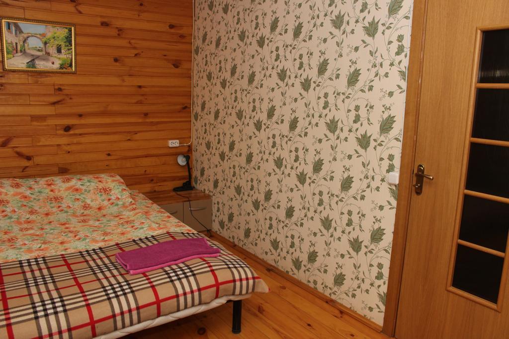 Гостевой Дом "Дача Салтов" Staryy Saltiv Экстерьер фото